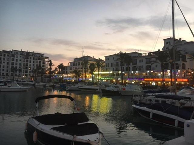 Appartamento Penthouse Marina La Duquesa Manilva Esterno foto